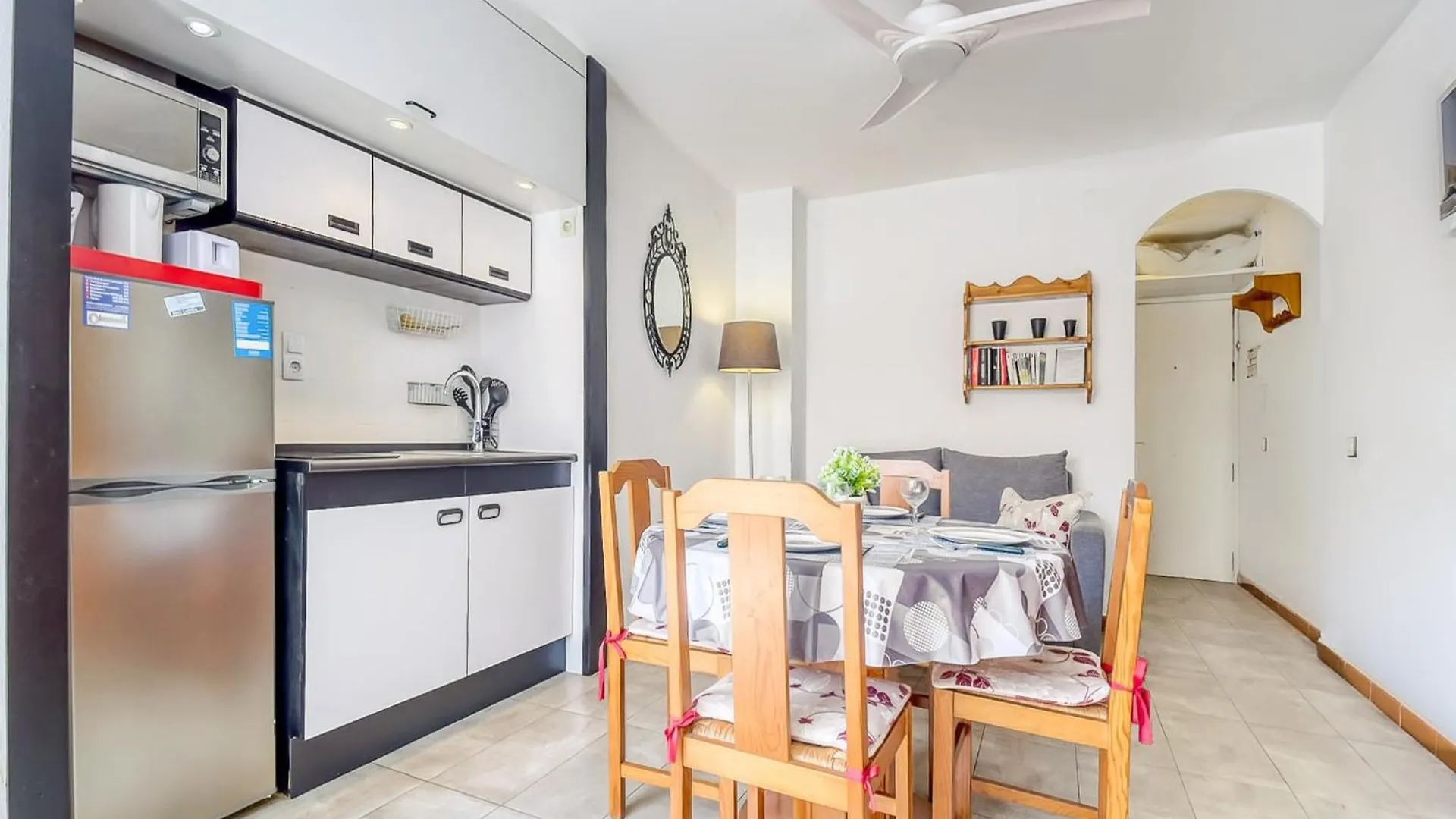 Beautiful Apartment With View Roses Hiszpania